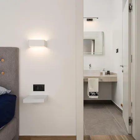 House M3 Premium * Funtana